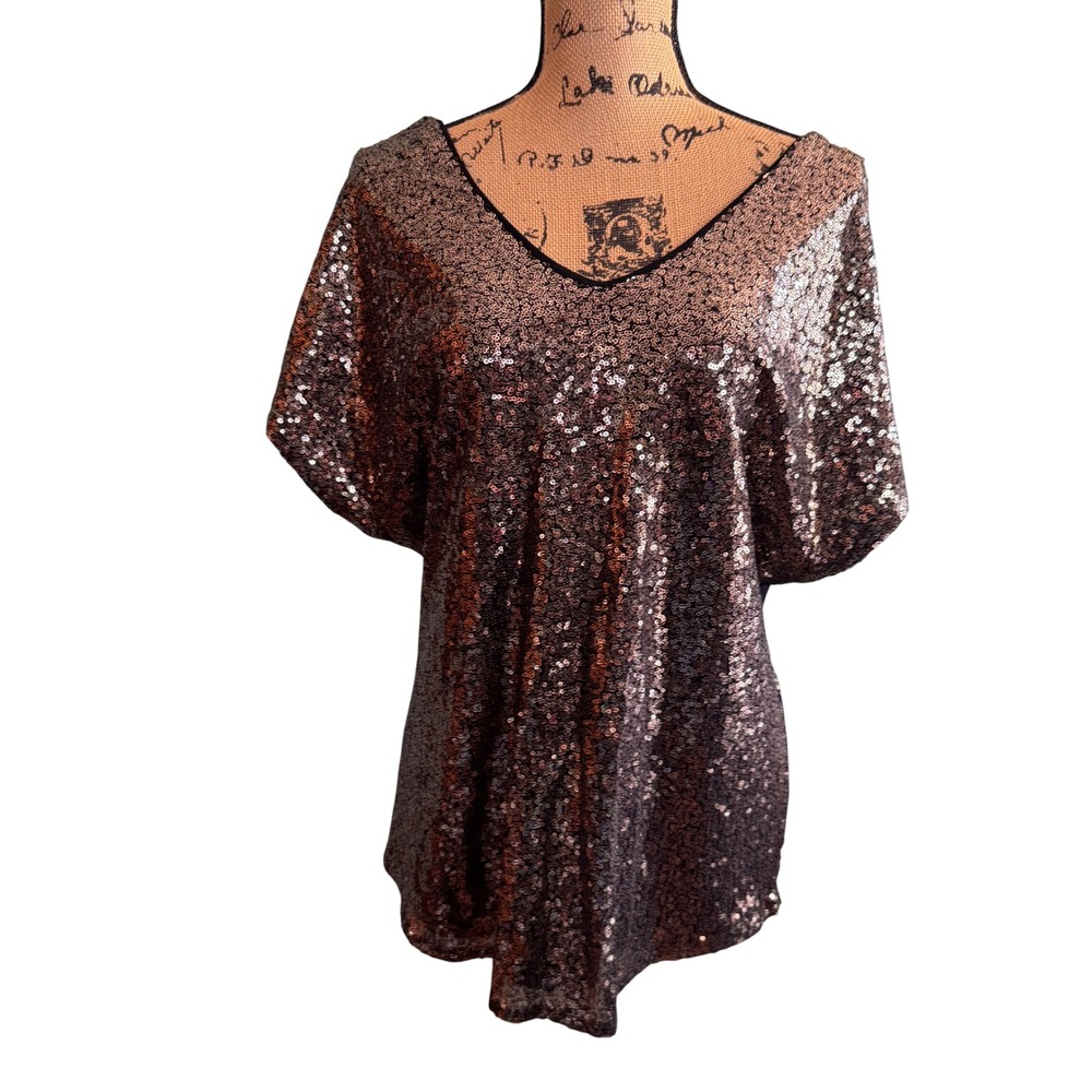 NWT Kiki LaRue Crosby Gold Sequin V-Neck Top SL8036R Black Dolman Sleeve Small